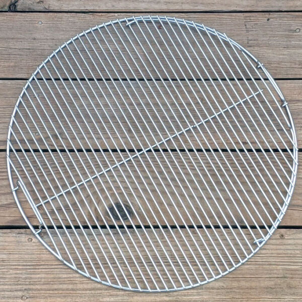 Вращающаяся решетка Slow 'N Sear EasySpin для угольных грилей 57 см, с откидной створкой на столике