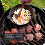 жаровня стейки и овощи