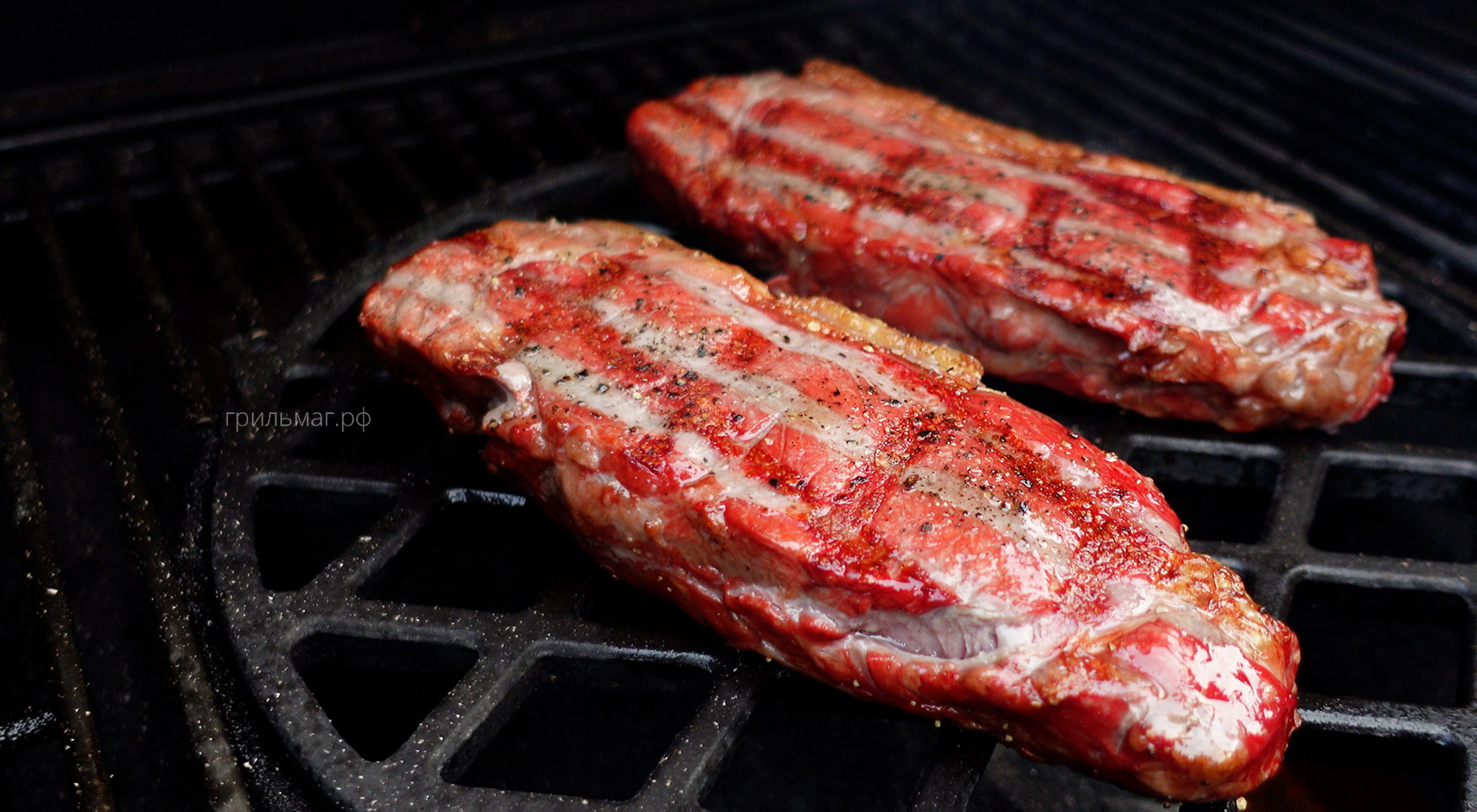 стейки на гриле