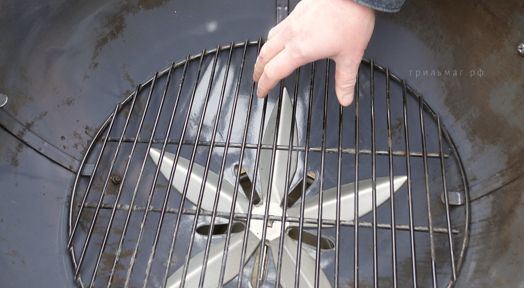 Обзор угольного гриля SnS Kettle Обзор угольного гриля SnS Kettle