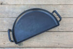 Чугунный поддон Drip ‘N Griddle Cast Iron для корзины SnS 47 см - Image 5