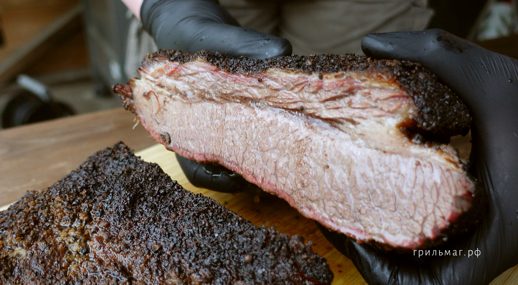 Что можно приготовить на офсетном смокере, а что — нельзя